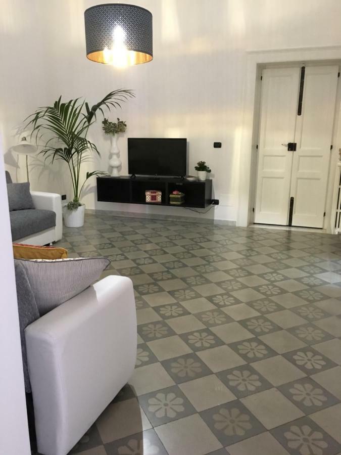 Maison Flores Bari Kültér fotó